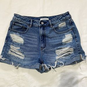 pacsun blue denim distressed high waisted mom short